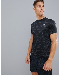 T-shirt girocollo mimetica nera di New Balance