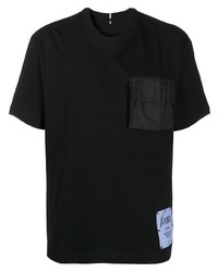 T-shirt girocollo nera di McQ