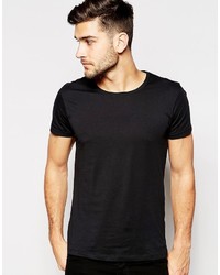 T-shirt girocollo nera di Selected