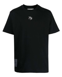 T-shirt girocollo ricamata nera di Izzue