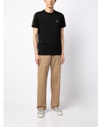 T-shirt girocollo ricamata nera di Fred Perry