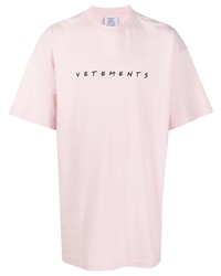 T-shirt girocollo ricamata rosa di Vetements