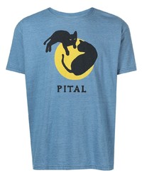 T-shirt girocollo stampata azzurra di KAPITAL