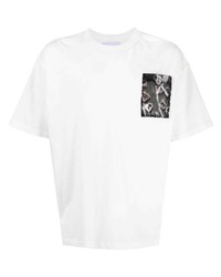 T-shirt girocollo stampata bianca di Yoshiokubo