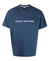 T-shirt girocollo stampata blu scuro e bianca di Sunnei