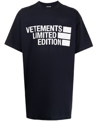 T-shirt girocollo stampata blu scuro e bianca di Vetements