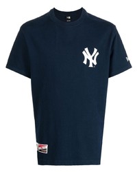 T-shirt girocollo stampata blu scuro di New Era Cap