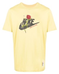 T-shirt girocollo stampata gialla di Nike