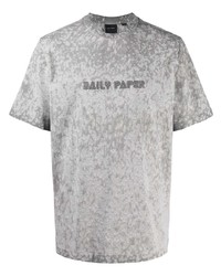 T-shirt girocollo stampata grigia di Daily Paper