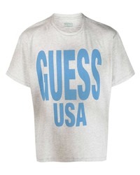T-shirt girocollo stampata grigia di GUESS USA