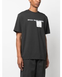 T-shirt girocollo stampata grigio scuro di Wood Wood