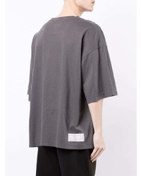 T-shirt girocollo stampata grigio scuro di Maison Mihara Yasuhiro