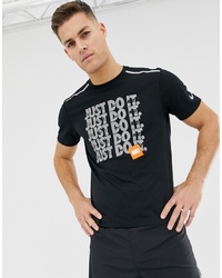 T-shirt girocollo stampata nera di Nike Running