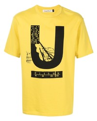 T-shirt girocollo stampata senape di UNDERCOVE