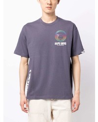 T-shirt girocollo stampata viola melanzana di AAPE BY A BATHING APE