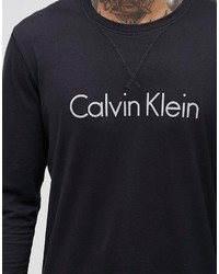 T-shirt manica lunga nera di Calvin Klein