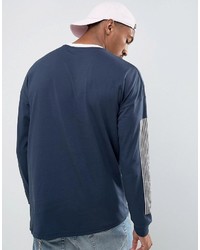 T-shirt manica lunga stampata blu scuro di Asos