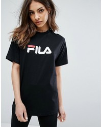 T-shirt nera di Fila