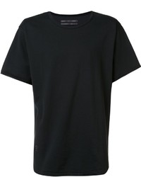 T-shirt nera di Robert Geller