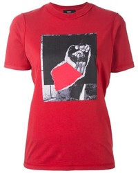 T-shirt stampata rossa di Yang Li