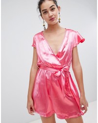 Vestito a portafoglio di raso rosa di Glamorous